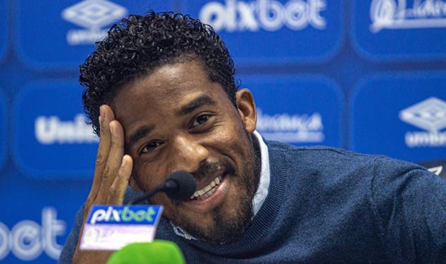 Бетао, twitter.com/AvaiFC