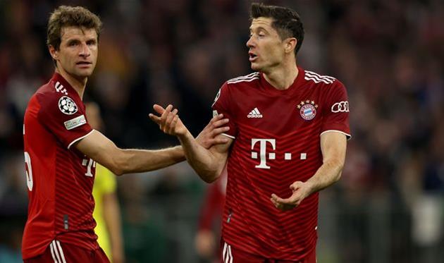 Томас Мюллер та Роберт Левандовські, Getty Images