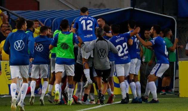 Лас-Пальмас — Тенеріфе, twitter.com/LaLiga