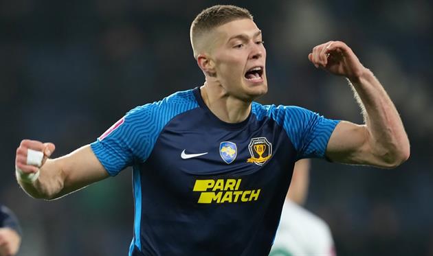 Артем Довбик, Дніпро-1