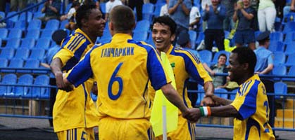 Бразильские танцы, фото из архива metallist.kharkov.uа