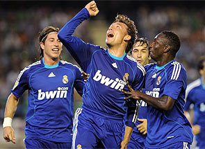 Отменный матч провел Ашил Эмана! Marca.com