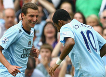 Приятели Элано и Робиньо