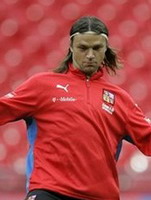 Томас Уйфалуши, АР