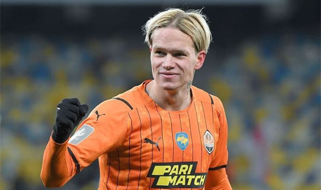 михайло мудрик, шахтар донецьк