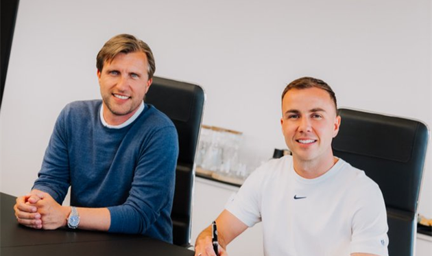 маріо гьотце (праворуч), айнтрахт франкфурт