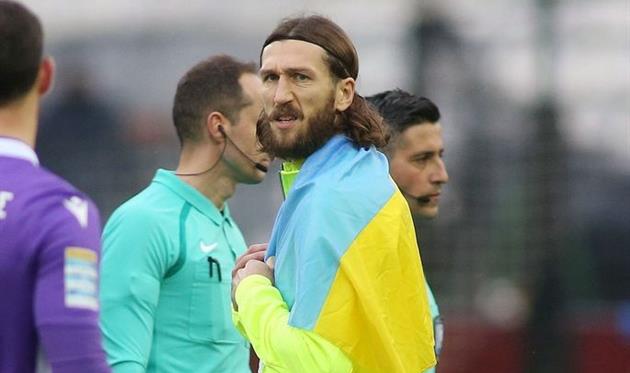 Дмитро Чигринський, Іонікос