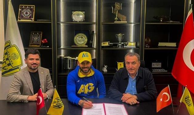 Хесе (у центрі), фото Анкарагюджю