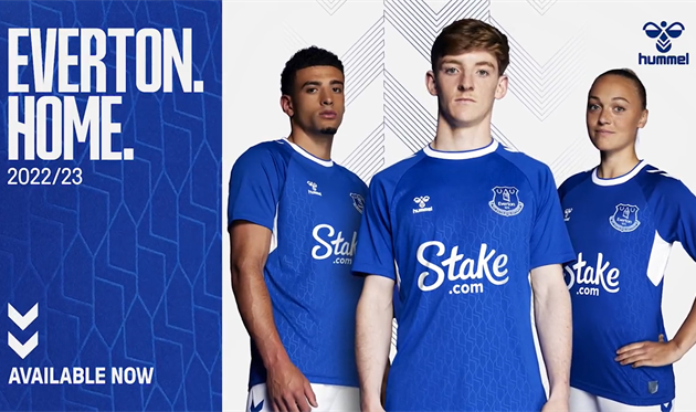 Евертон презентував нову домашню форму на сезон-2022/23