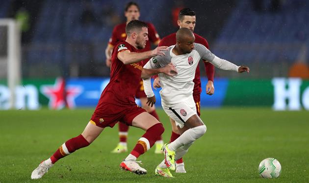 жуніньо (в білій формі), getty images