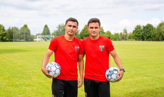 Станіслав та Владислав Шараї, nkveres.com