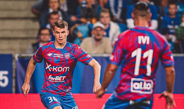 Владислав Кочергін (ліворуч), фото: ФК Ракув