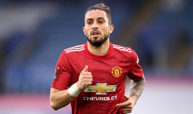 Алекс Теллес