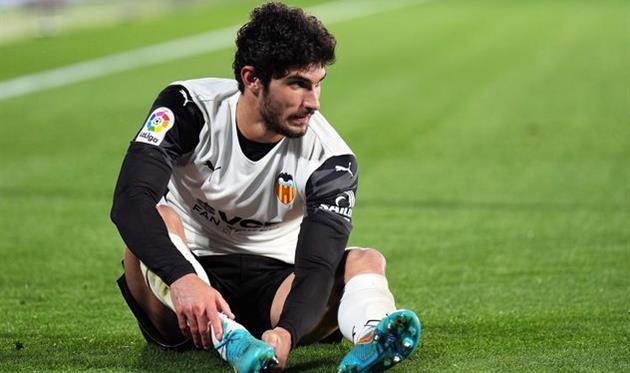 ГОНСАЛУ ГЕДЕШ, GETTY IMAGES