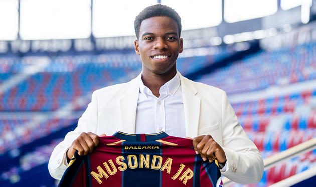 Чарлі Мусонда, ФК Леванте