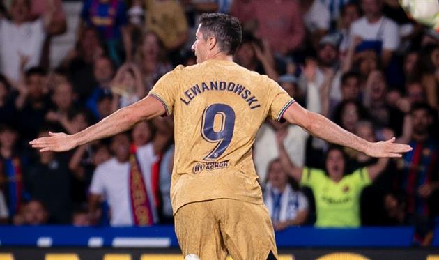 Роберт Левандовські, ФК Барселона