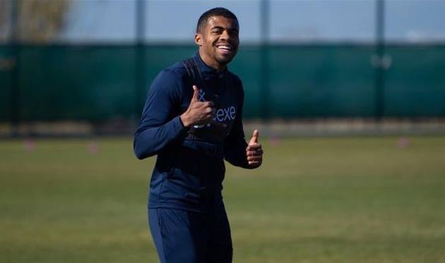 Лукас Тейлор, фото СК Дніпро-1