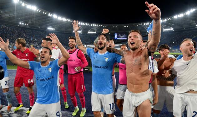 Гравці Лаціо святкують перемогу над Інтером, Getty Images