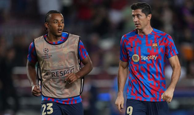 Жюль Кунде і Роберт Левандовські