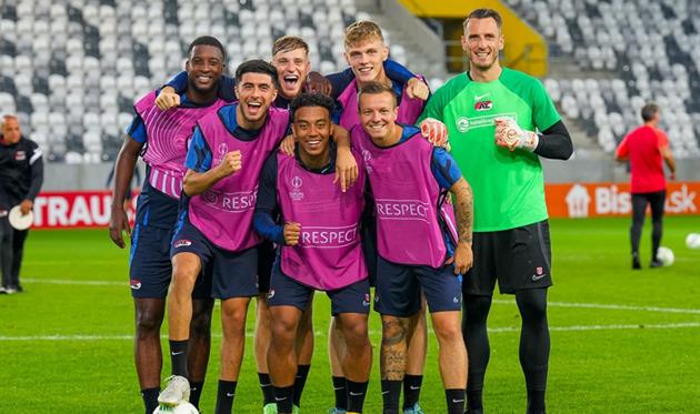 Чи будуть голландці такими щасливими після гри? / AZ.NL