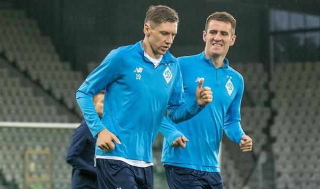 Денис Гармаш (на передньому тлі) та Артем Бєсєдін, фото ФК Динамо Київ