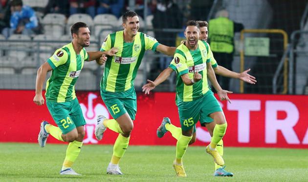 ФК АЕК Ларнака