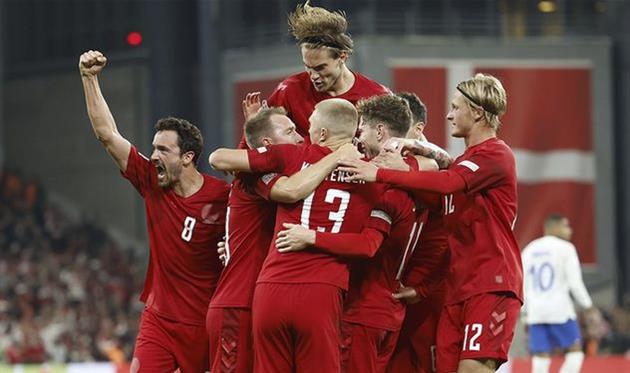 Данія — Франція, twitter.com/dbulandshold