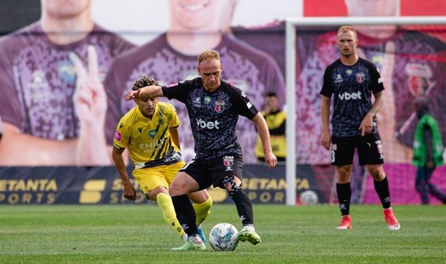 Верес — Рух, фото Верес