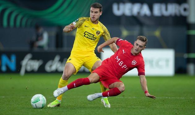 Дніпро-1 — Вадуц, фото СК Дніпро-1