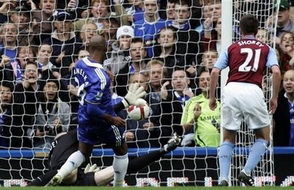 Анелька забивает, АР