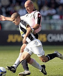 Маленький да удаленький... Фото AFP