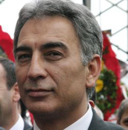 Аднан Полат