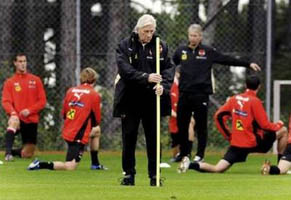 Карел Брюкнер вошел, точнее, попал в историю, фото Reuters