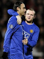 Бербатов и Руни, АР