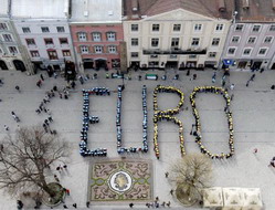 15 мая УЕФА назовет города, которые примут Евро