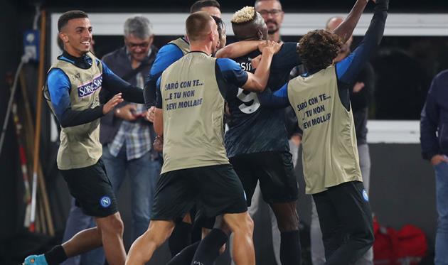 Неаполітанці святкують гол Осімгена, Getty Images