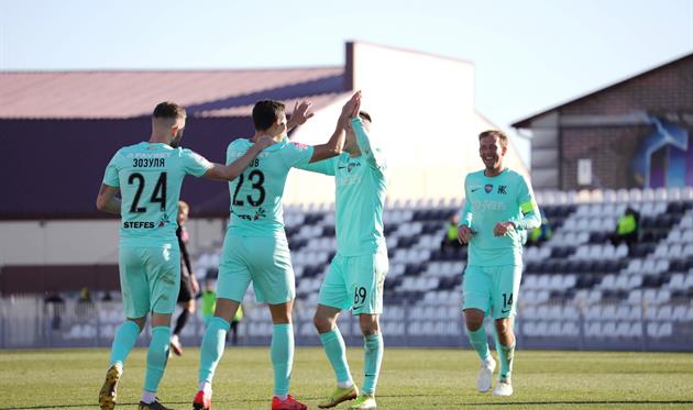 Ковалівські футболісти святкують гол, ФК Колос Ковалівка