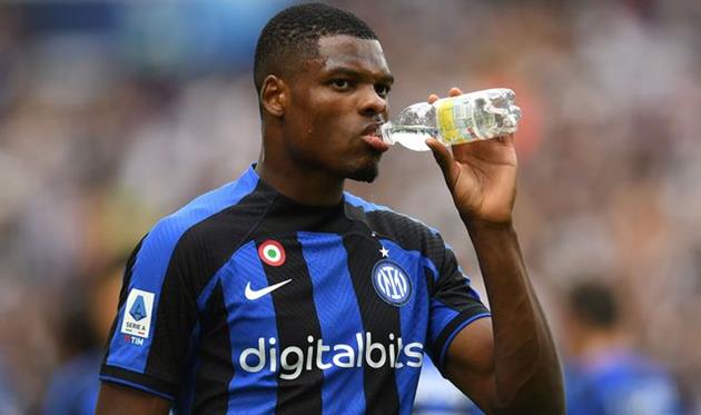 Дензел Думфріс, Getty Images