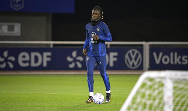 Едуардо Камавінга, L'Équipe