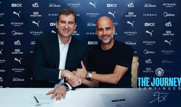 Пеп Гвардіола (праворуч), ФК Манчестер Сіті