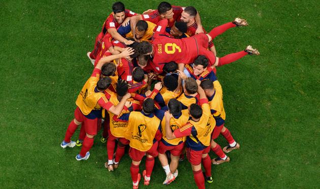 Радість іспанців після голу Морати Німеччині, Getty Images