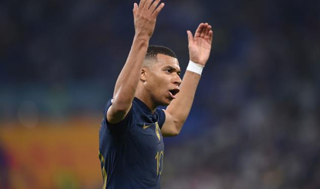 Дешам: Мбаппе — командний гравець, в нього немає его