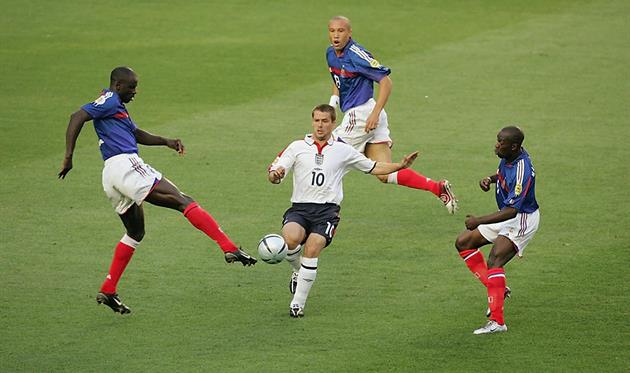 Оуен в оточенні французів / Getty Images