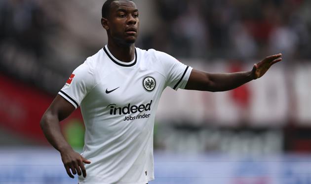 Арсенал повинен підписати Ндіку наступним літом