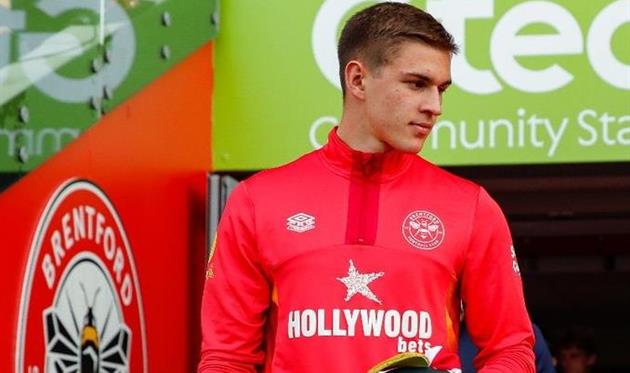 Єгор Ярмолюк, Брентфорд