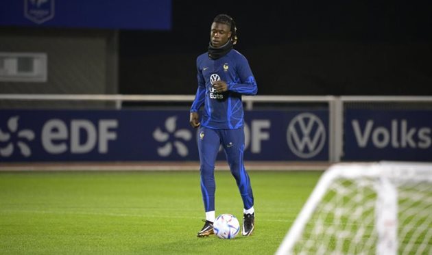 ЕДУАРДО КАМАВІНГА, L'ÉQUIPE