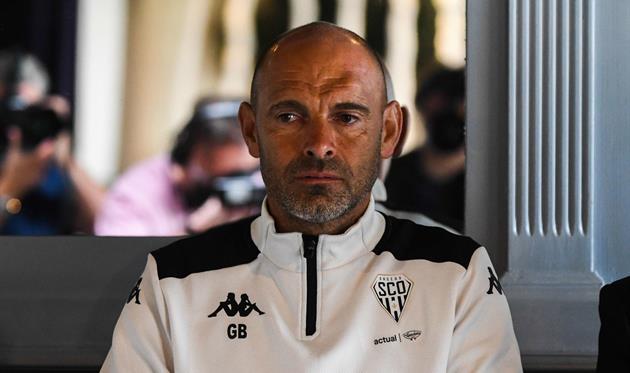 Жеральд Батікаль,Анже