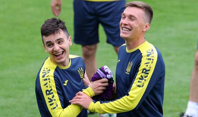 Шапаренко і Сидорчук, УАФ