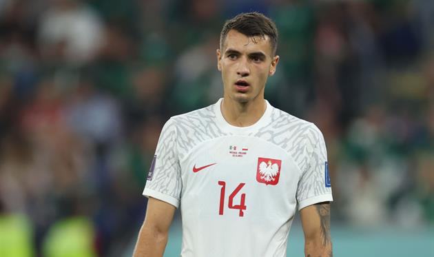 Боруссія розглядає можливість придбання захисника Ківьора