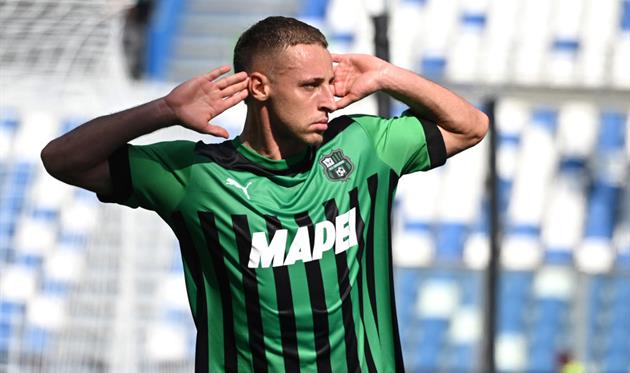 Клуби Прем'єр-Ліги цікавляться Фраттезі